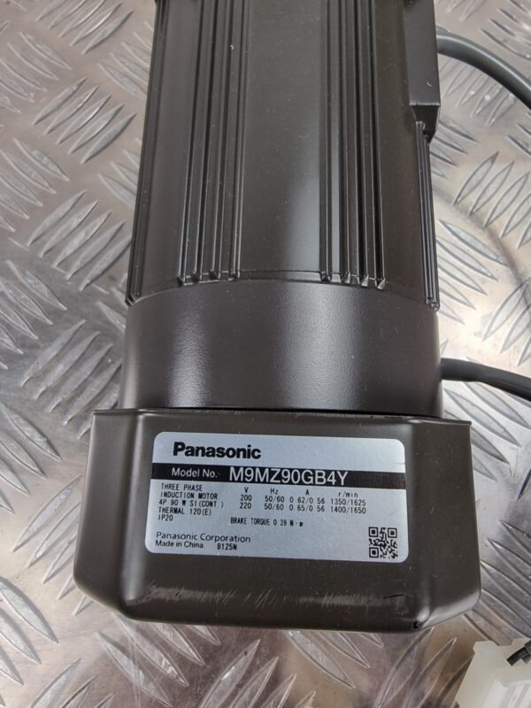 10-476.jpg PANASONIC M9MZ90GB4Y MOTOR 220V 0,65A WITH M9G50B