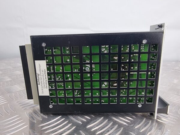 10-536.jpg VERO Trivolt PK55 116-15409 D Power Supply 90W