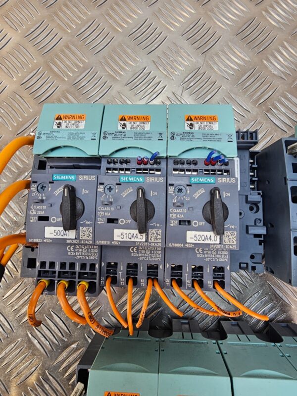 10-708.jpg Siemens SIRIUS Motor Protection Circuit Breaker Lot – Mixed Amperage