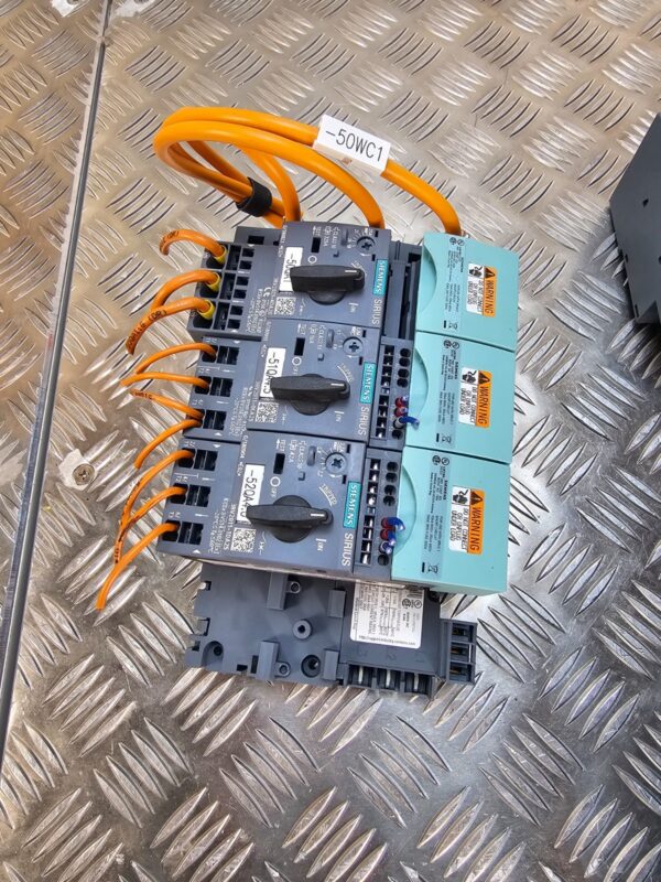 10-712.jpg Siemens SIRIUS Motor Protection Circuit Breaker Lot – Mixed Amperage