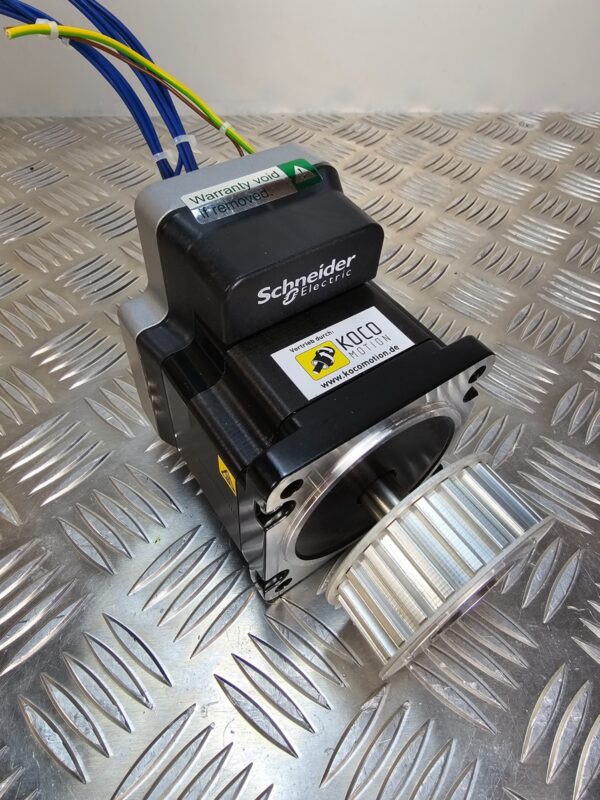 10-726.jpg Schneider Electric LMDCE851-K Stepper / Servo Motor – 48 V DC