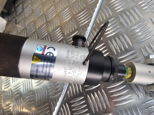 10-73.jpg Ergo-Arm Industrial Tool Balancer w/ Uryu Torque Screwdriver β Japan