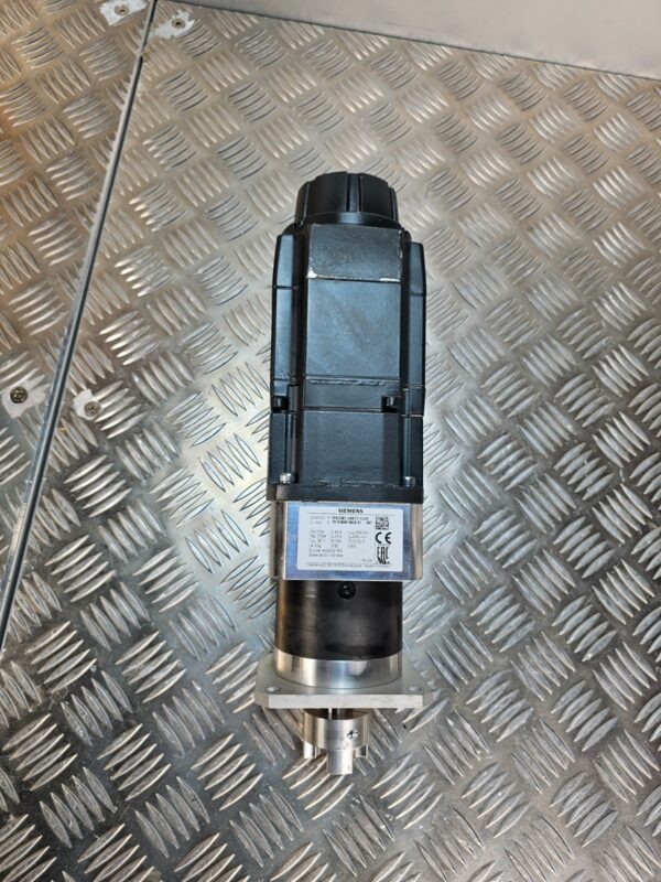 10-746.jpg Siemens SIMOTICS 1FK7042 Servo Motor + Neugart PLE080 Gearbox
