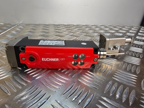 10-753.jpg Euchner CET3-AR-CRA-AH-50X-SH Safety Switch w/ Actuator
