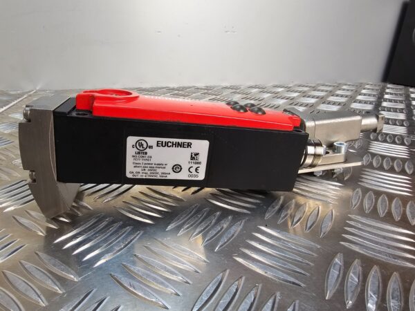 10-754.jpg Euchner CET3-AR-CRA-AH-50X-SH Safety Switch w/ Actuator