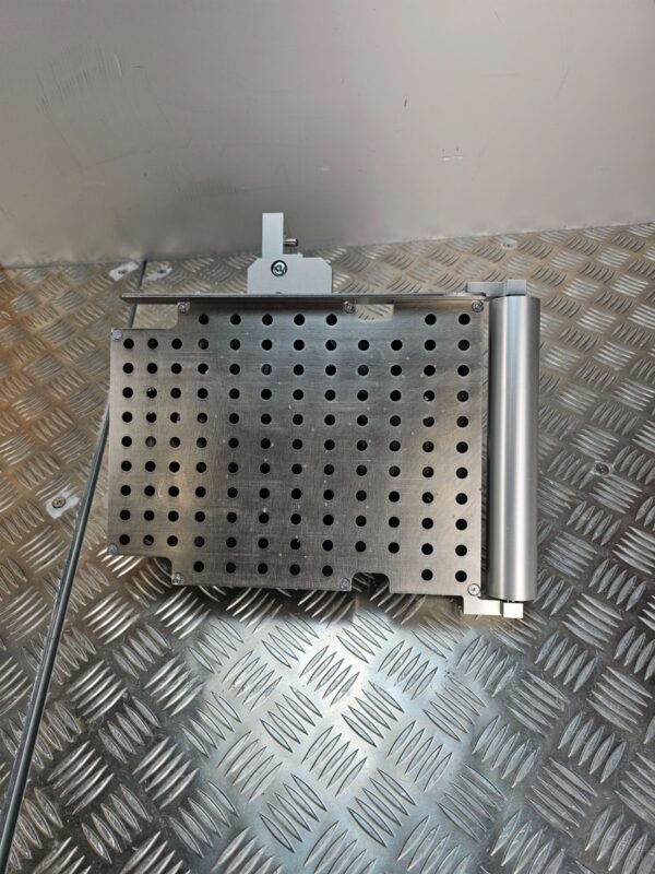 10-770.jpg Industrial Cabinet Cooling Unit – 6-Fan Assembly w/ Aluminum Frame