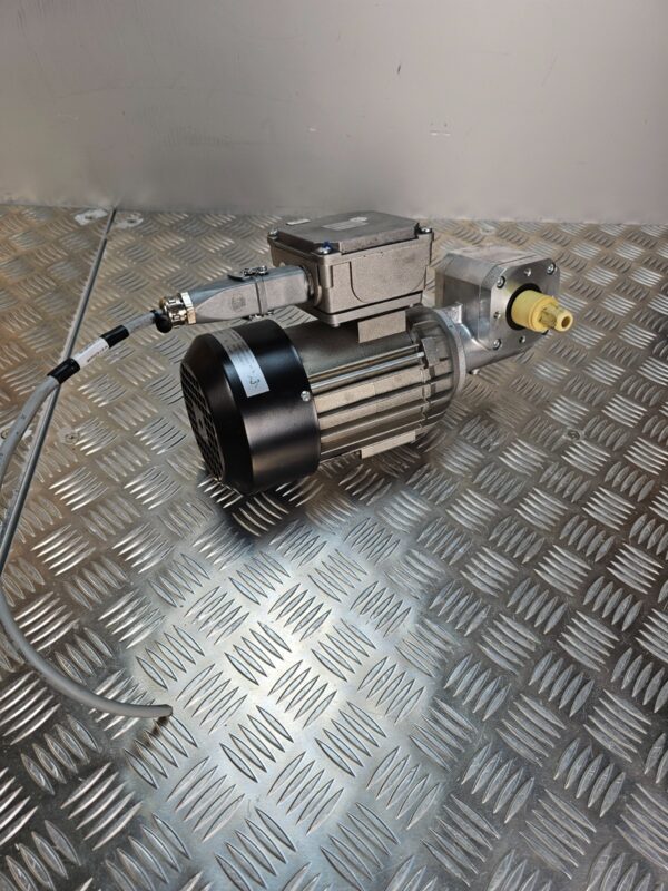 10-772.jpg Bosch Rexroth 0.25kW Gear Motor Assembly 400V IE3