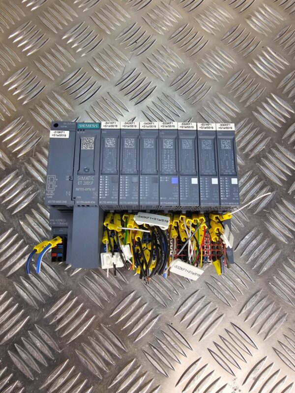 10-780.jpg Siemens SIMATIC ET 200SP PLC I/O System Lot