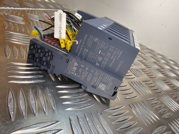 10-786.jpg Siemens SIMATIC ET 200SP PLC I/O System Lot