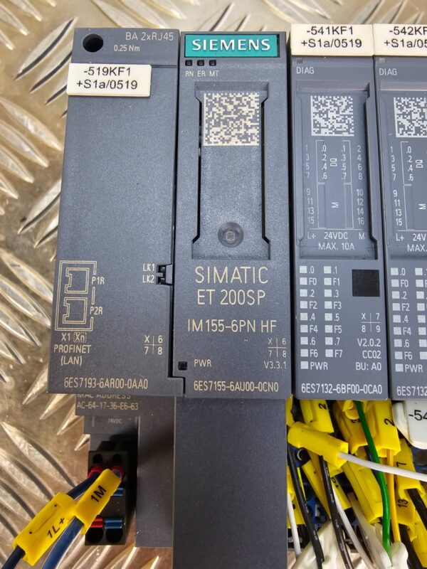 10-788.jpg Siemens SIMATIC ET 200SP PLC I/O System Lot