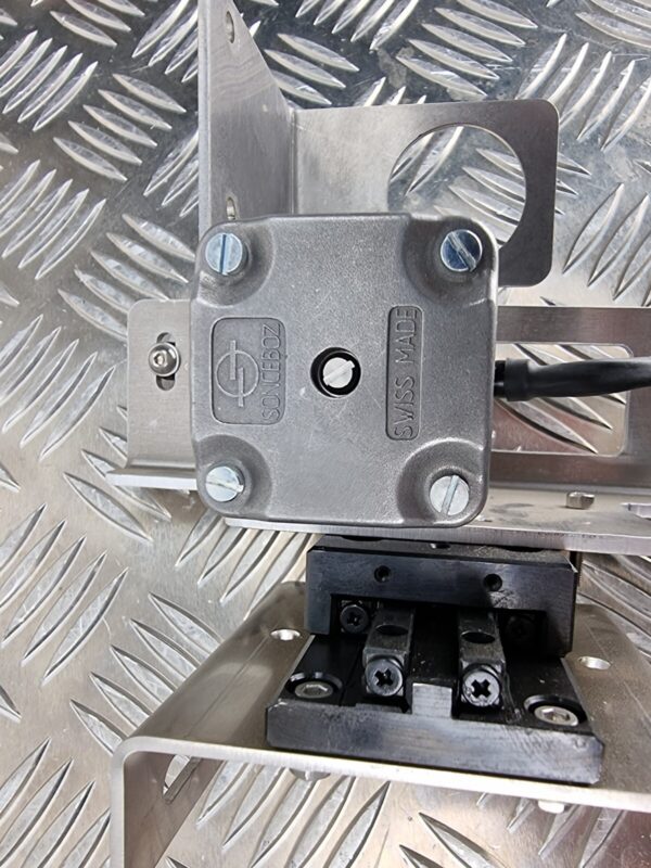 SONCEBOZ stepper motor 7165R009 0.52A ph