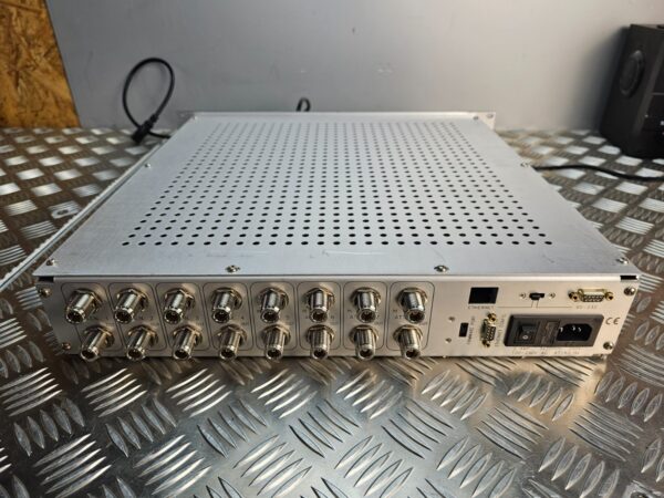 10-846.jpg JFW Industries 50PA-557 Programmable Attenuator Assembly 700–3000 MHz – USA 1410