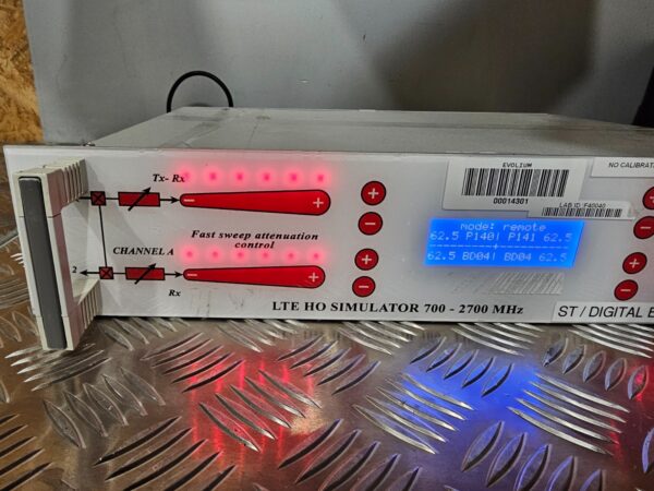10-866.jpg HYTEM LTE HO Simulator 700-2700MHz Attenuator 5 (05-02-242) – Powers On