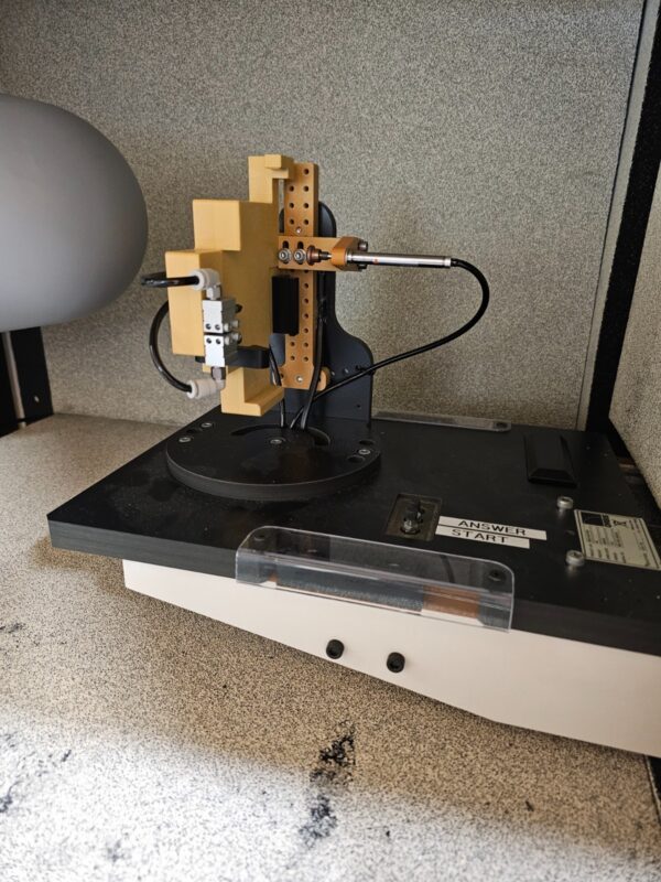 ORBIS EMC Test Chamber Euroshield + Log Periodic Antenna HL025 System
