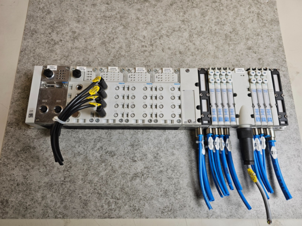 10-95.png Festo CPX Pneumatic & Electrical Valve Terminal System w/ VMPA1 Modules
