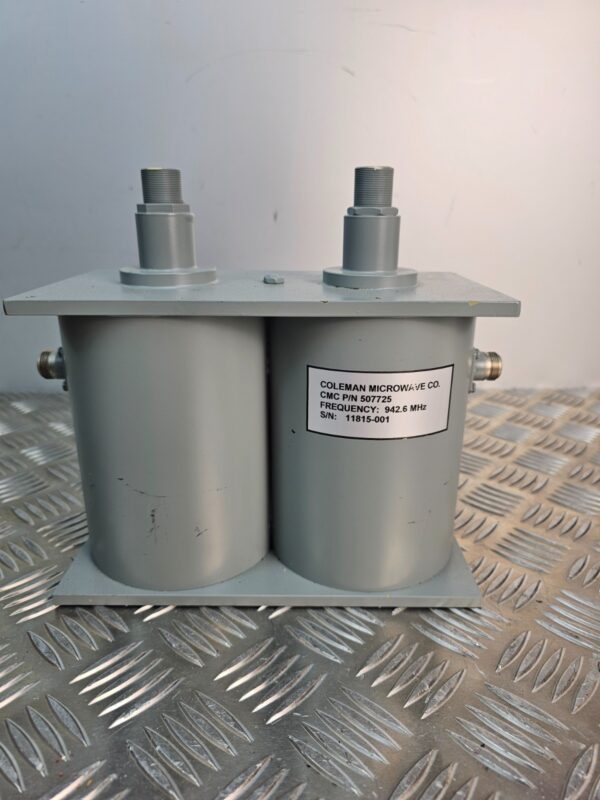 10-953.jpg Coleman Microwave 942.6 MHz RF Cavity Bandpass Filter P/N 507725