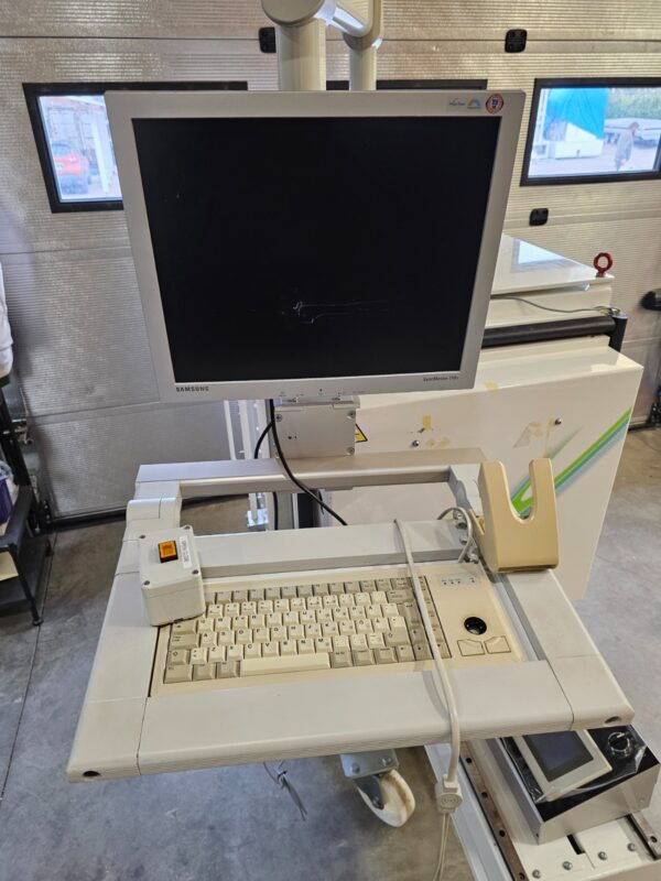 ORBIS EMC Test Chamber Euroshield + Log Periodic Antenna HL025 System
