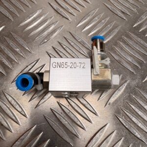 10-138.jpg Industrial Pneumatic Air Distribution Block GN65-20-72 w/ Festo Push Fittings