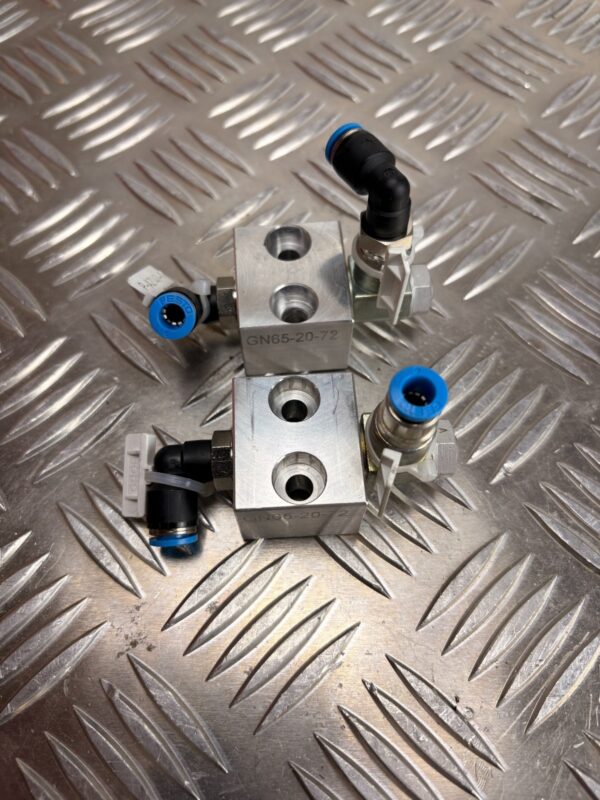 Industrial Pneumatic Air Distribution Block GN65-20-72 w/ Festo Push Fittings