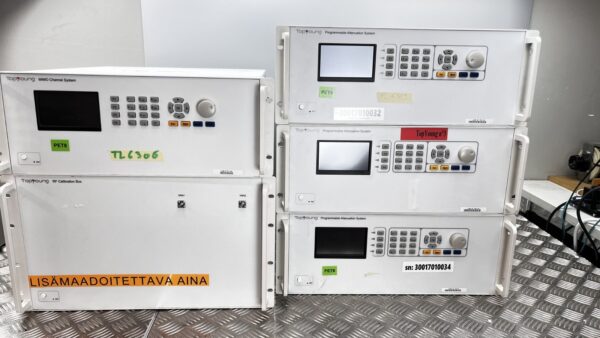 10-144.jpg Topyoung set with MIMO + RF calibration box and 3x programmable attenuation syst