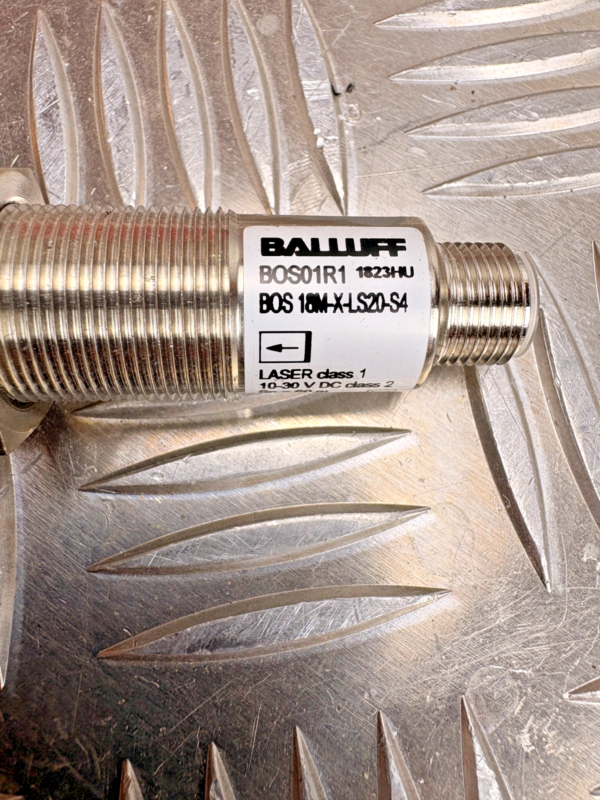 Balluff BOS 18M-X-LS20-S4 Laser Distance Sensor BOS01R1 10-30V DC