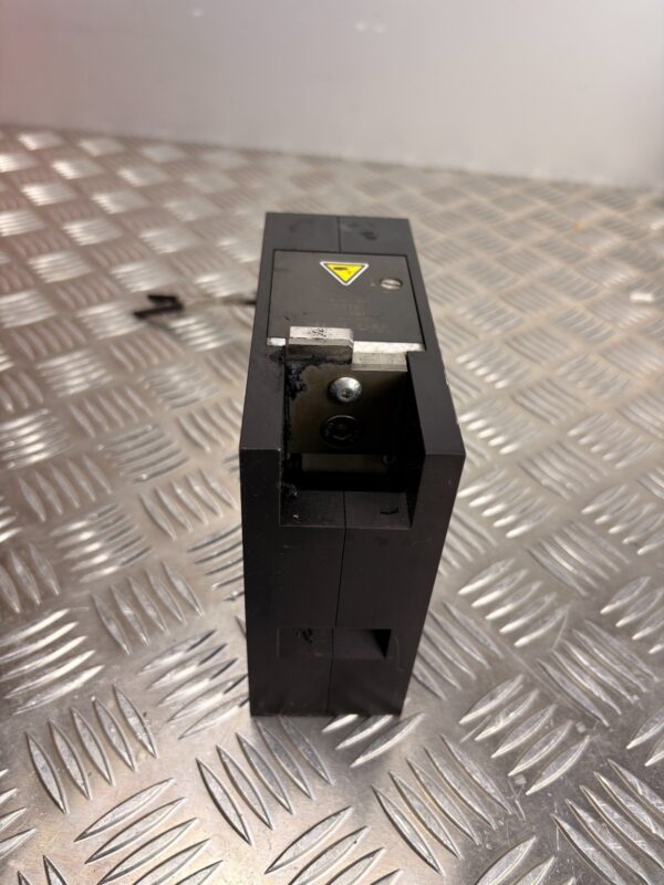 10-42.jpg Wörner ELD-190-08-5-S19 Industrial Pneumatic Gripper Module Germany