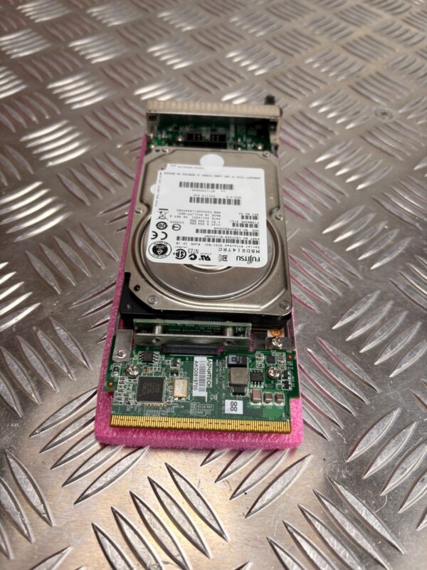 10-73.jpg Advantech HDSAM-A C110598.B3A Industrial HDD Module 2.5" Fujitsu 147GB SCSI