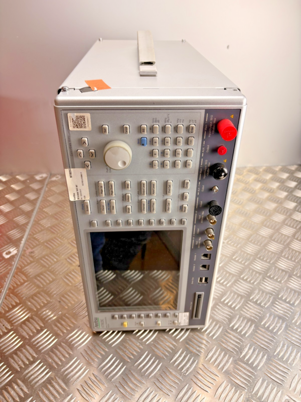 10-645.png Anritsu MT8820C Radio Communication Analyzer LTE WCDMA GSM Tester