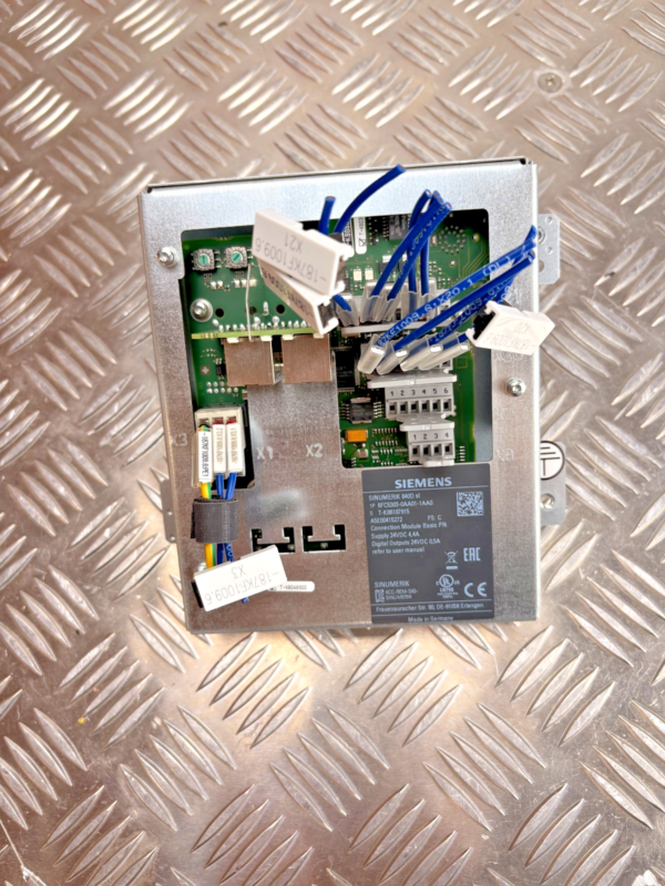 10-659.png Siemens SINUMERIK 840D sl 6FC5303-0AA01-1AA0 Connection Module Basic PN