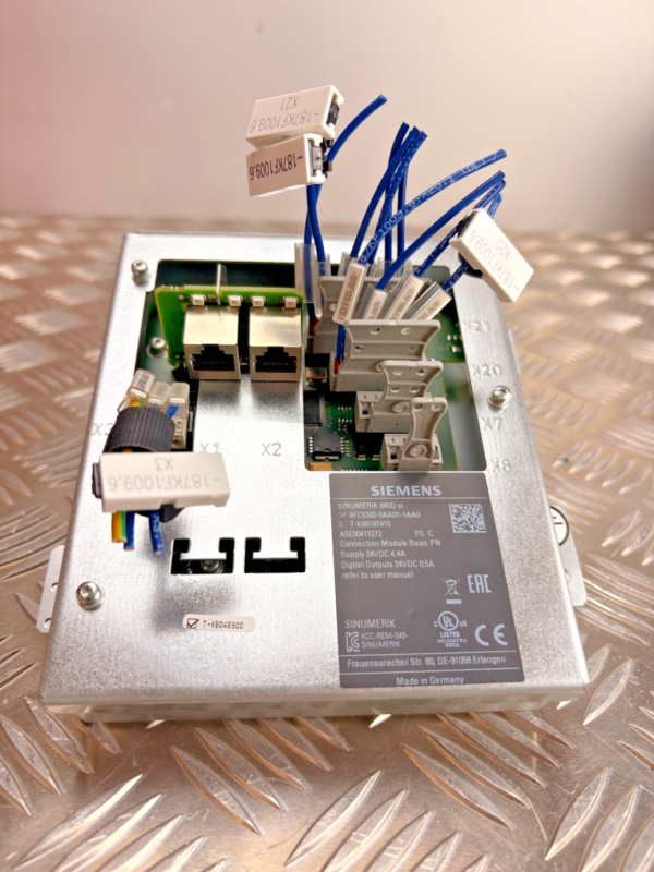 10-660.png Siemens SINUMERIK 840D sl 6FC5303-0AA01-1AA0 Connection Module Basic PN