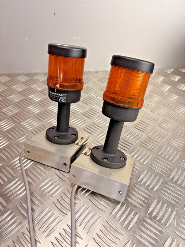 10-739.png WERMA 64081000 Amber Signal Beacon Warning Light IP65 Type12 Pole Mount