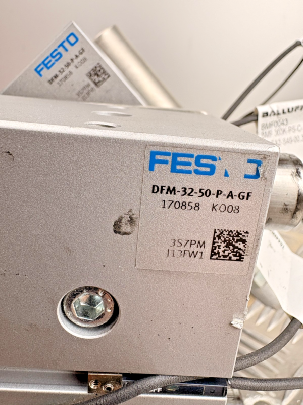 Festo Pneumatic Gripper Assembly VFQF-LE-BAH-G18-Q6 w/ Sensors & Mount
