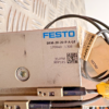 Festo DFM-20-20-P-A-GF Linear Guided Pneumatic Gripper Assembly w/ Balluff Senso