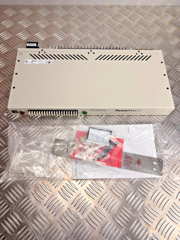 10-825.png ADC PowerWorx PWX-001RGCSS20PSDP Fuse Panel S20 -24/-48VDC 65A 20 Position Rack