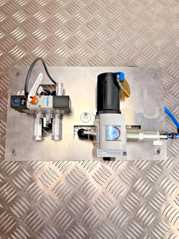 Festo MS6-LR-1/2-D6-RG-AS Pneumatic Air Regulator + Solenoid Valve Assembly Unit
