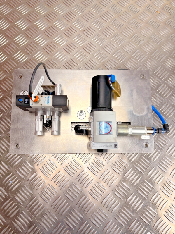 Festo MS6-LR-1/2-D6-RG-AS Pneumatic Air Regulator + Solenoid Valve Assembly Unit