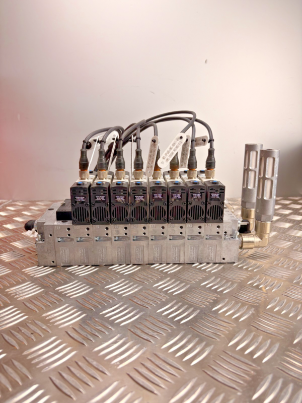 Festo Valve Manifold Island Assembly VDMA NEV-01 w/ 8 Solenoid Valves Pneumatic
