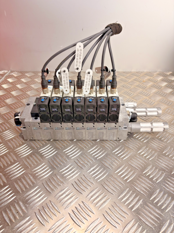 10-900.png Festo Pneumatic Valve Manifold Island 7 Station Solenoid Valve Assembly NEV-01-V